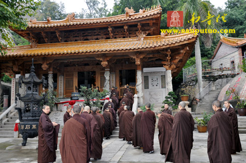 新加坡光明山普觉禅寺广声大和尚回厦门祖庭万石莲寺