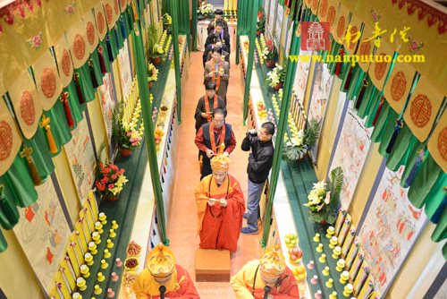 南普陀寺水陆法会第四日——内坛举行请上堂,供上堂仪式