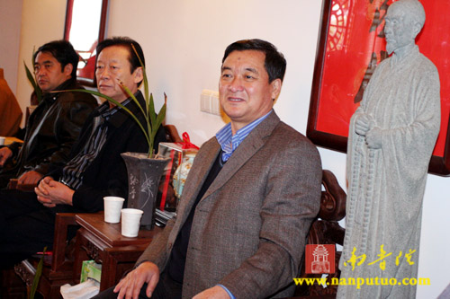 辽宁省丹东市孙殿东率团赴南普参访