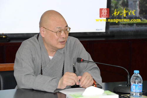 日台湾净良长老于台北桃园机…2013年6月1日闽南佛学院第十三届本科毕